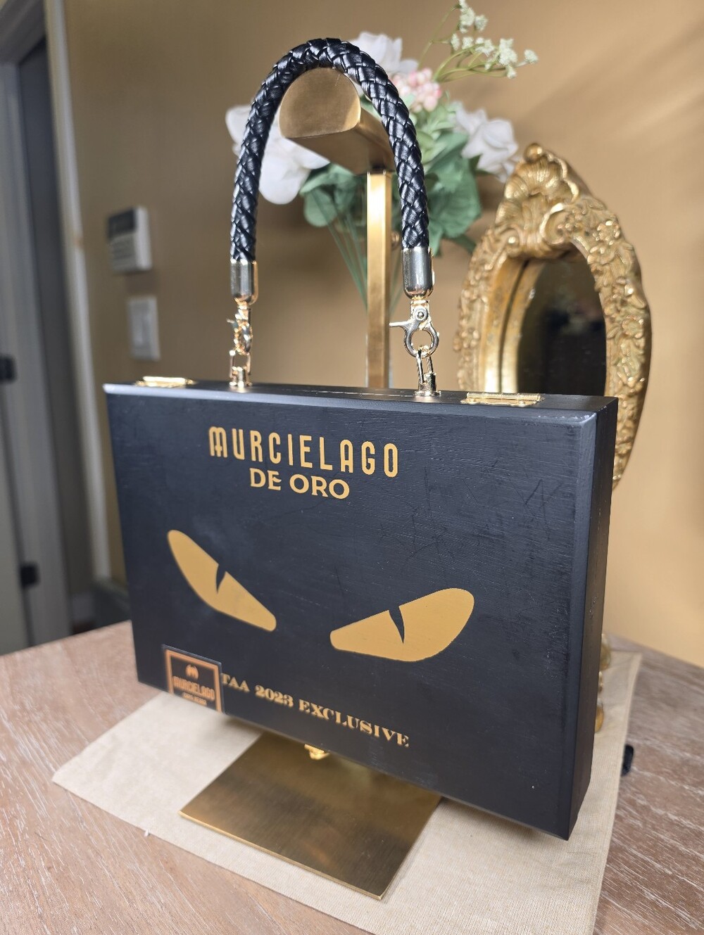 MURCIELAGO DE ORO Monster Handcrafted Cigar Box Purse NWT! - Picture 3 of 9